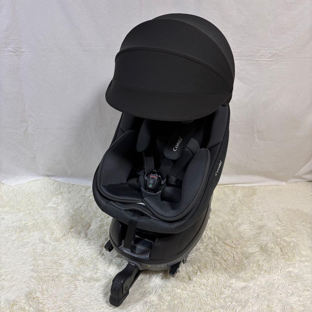 超美品　コンビ クルムーヴアドバンス ISOFIX エッグショック JP-590