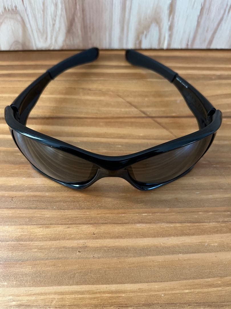 オークリー　ピットブル