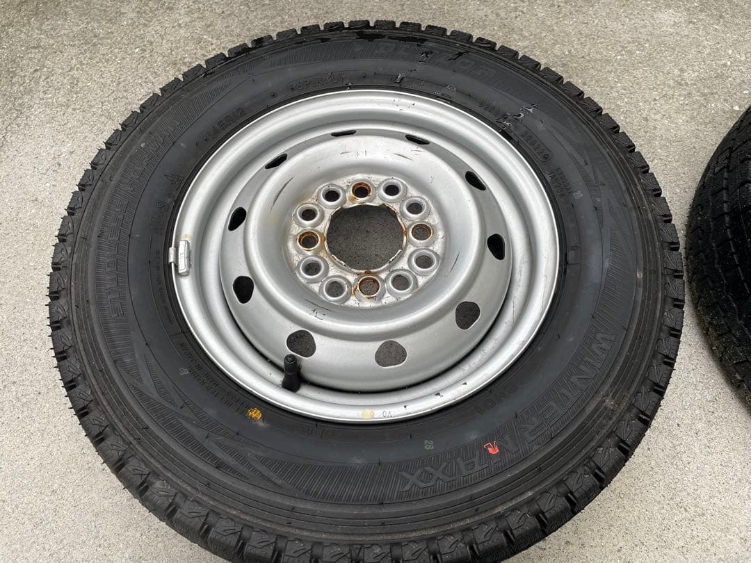 ダンロップ145/R12 12インチ スタッドレス