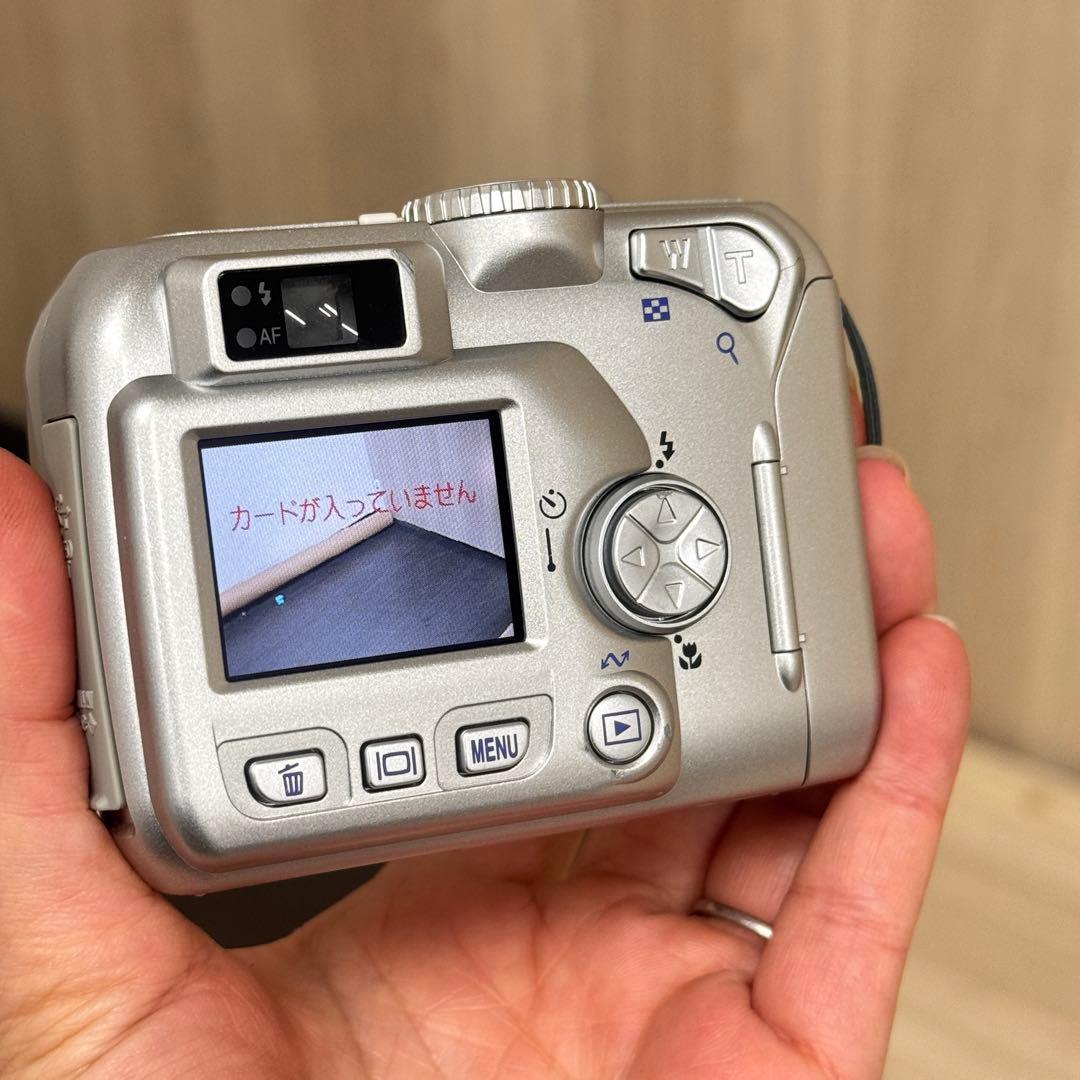 Nikon COOLPIX 2100 デジタルカメラ