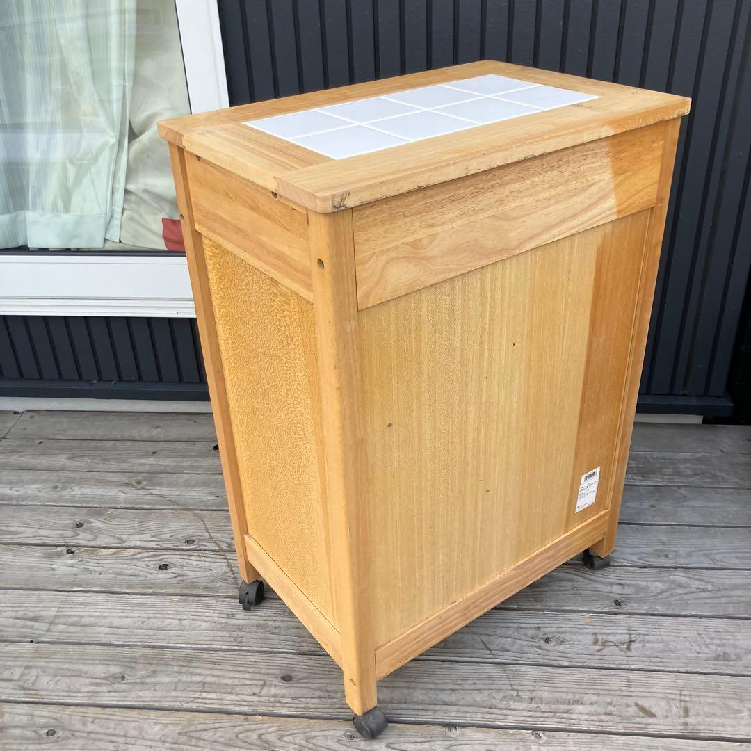 ②北欧レトロ アイリスオーヤマ 木製 タイル張り キッチンワゴン ダストボックス