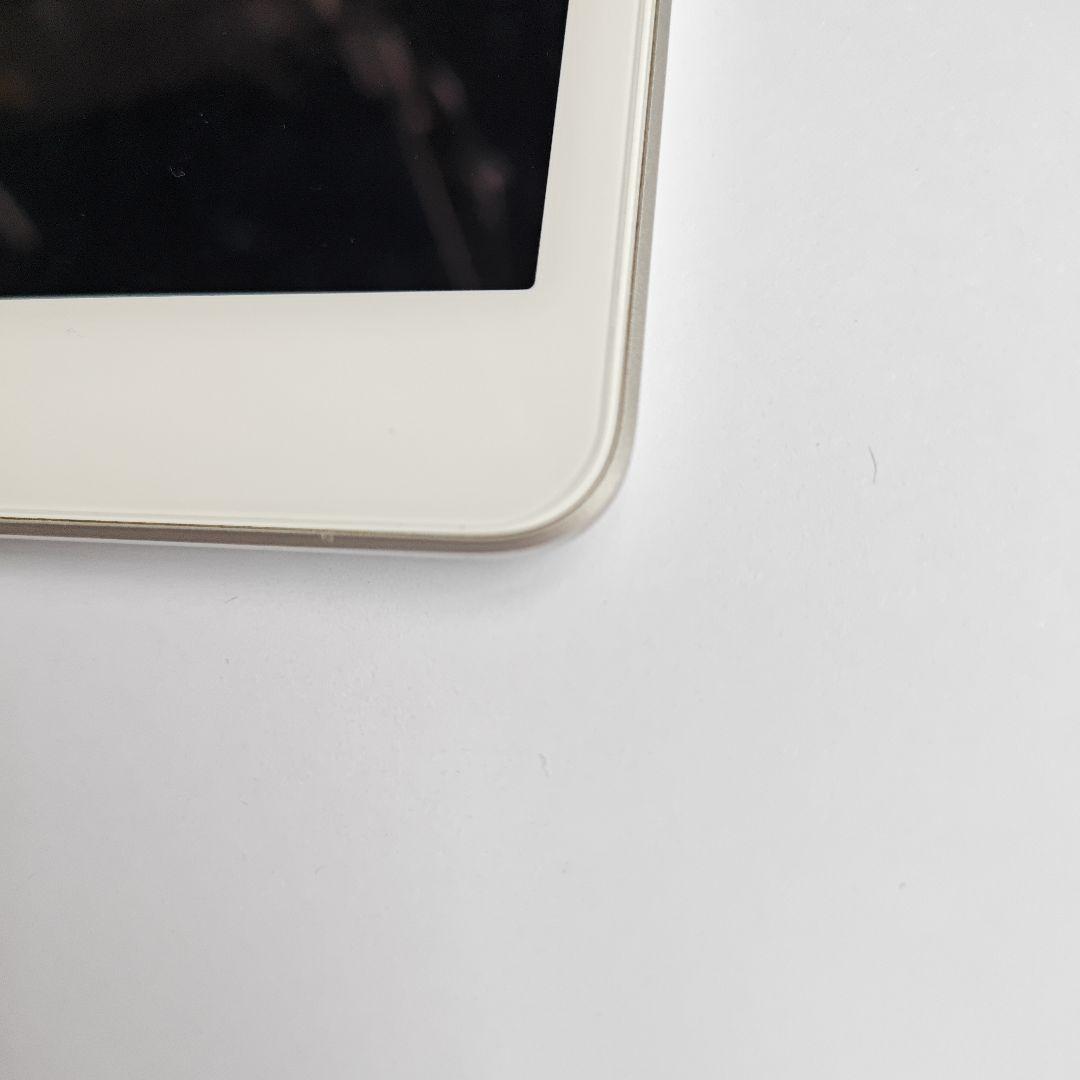 ホワイト iPad 標準サイズ 本体