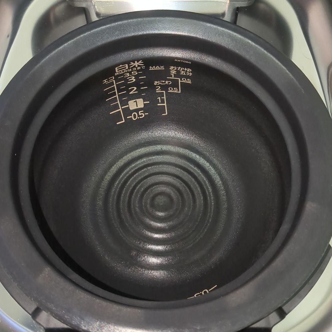 美品　タイガー超高級炊飯器　土鍋ご泡火炊 JRX-T060-KT コスモブラック