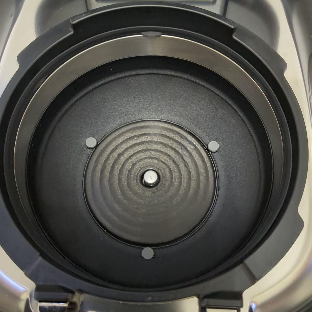 美品　タイガー超高級炊飯器　土鍋ご泡火炊 JRX-T060-KT コスモブラック