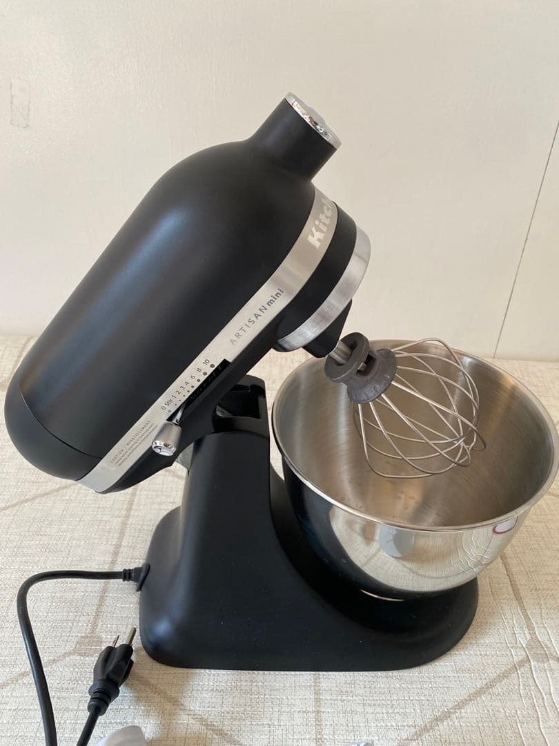 【値下げ】新品・未使用⭐︎キッチンエイド 3.5QTスタンドミキサー