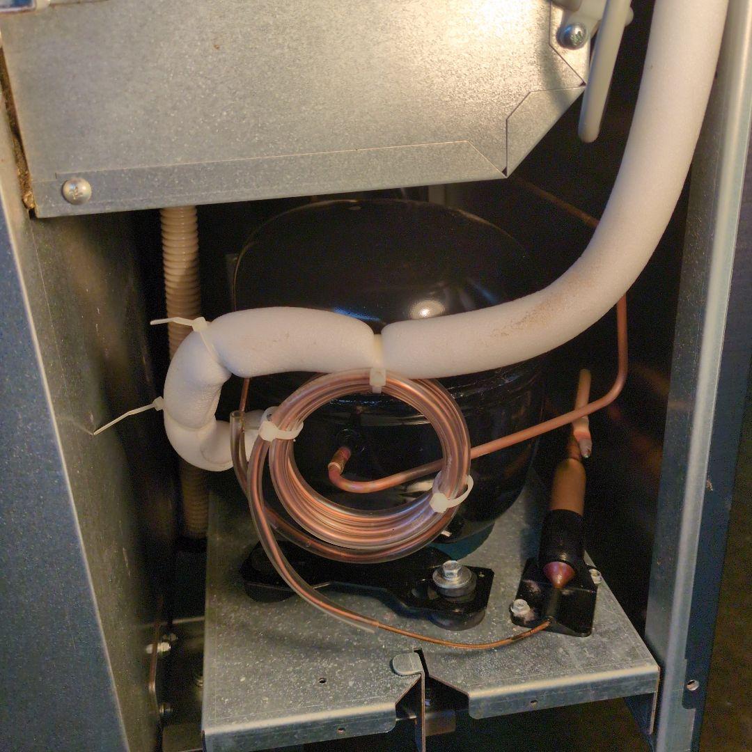 パナソニック　コールドテーブル　台下冷蔵庫　業務用冷蔵庫　厨房