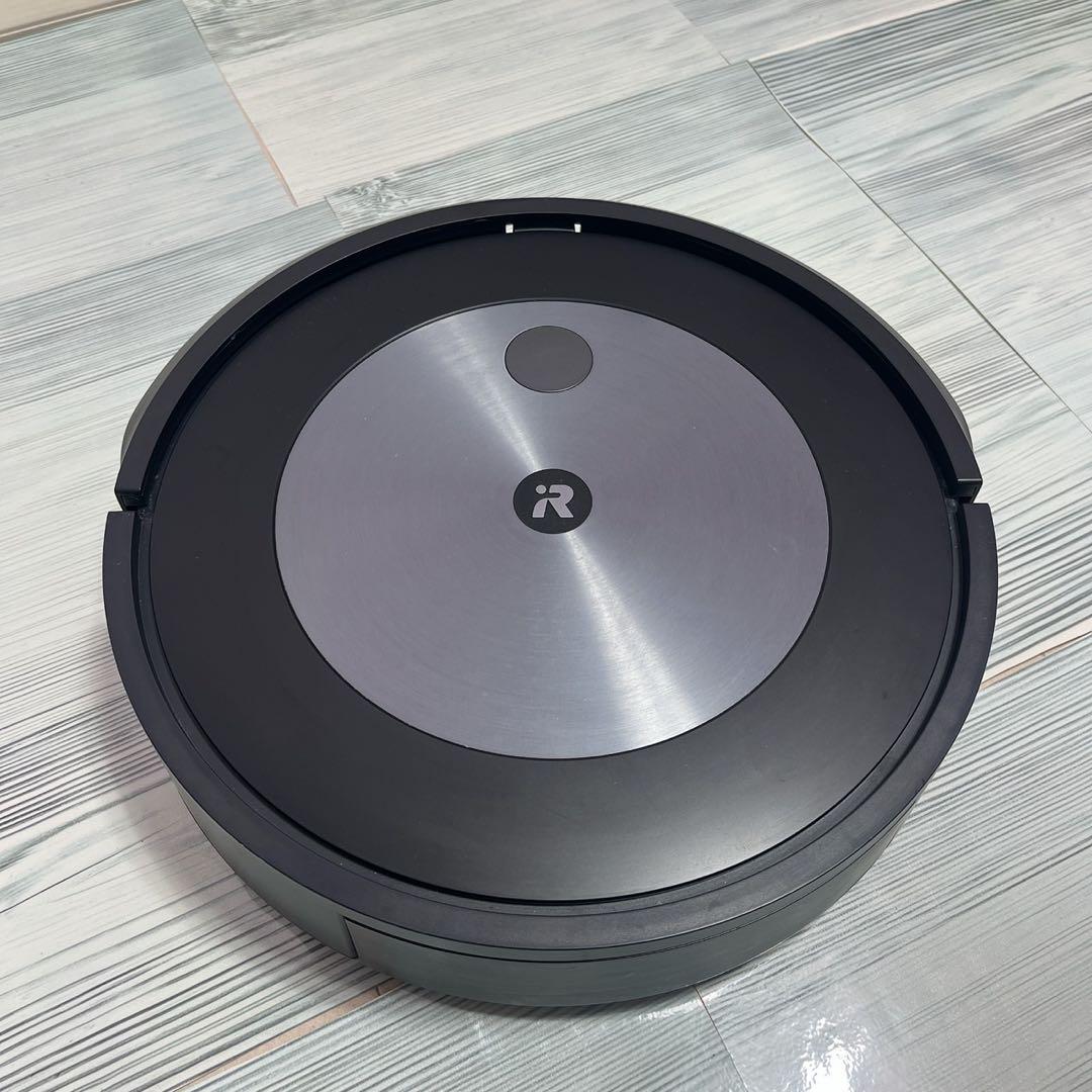 美品iRobot ルンバ j7+ グラファイト 自動ゴミ収集付き ロボット掃除機