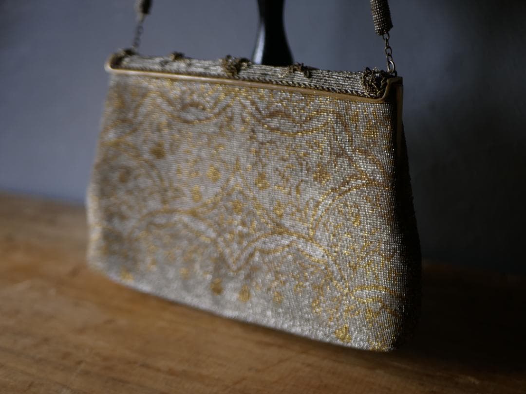 マイクロビーズ　アンティークバッグ　フランスアンティーク　アンティークのある暮ら