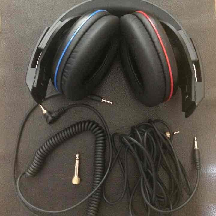 [値下げ] ヘッドホン Yoga製 CD-98PRO モニター向け ほぼ新品