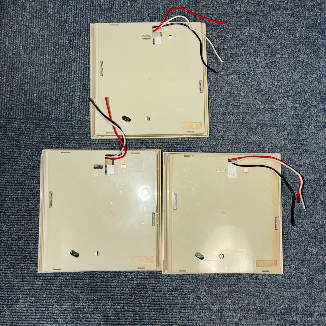 ま*み様 SANYO エアコンワイヤードリモコン 3個