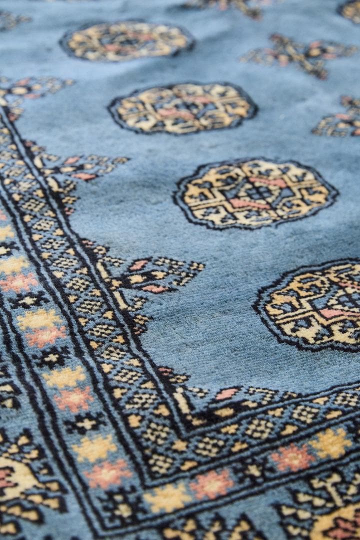 新品　トライバルラグ　ブハラ　ラホール産　（195×127cm) ブルー 青