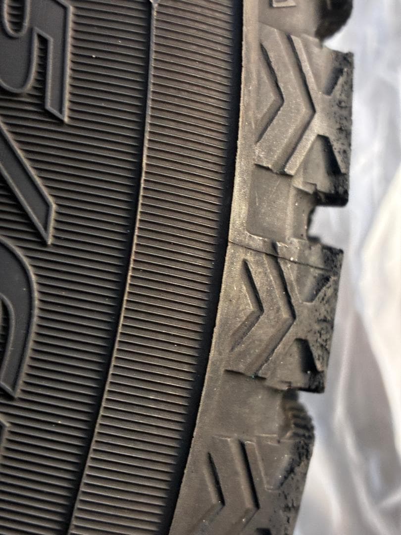 【送料込】175/65R15 スタッドレス4本セット＋アルミ WAREN