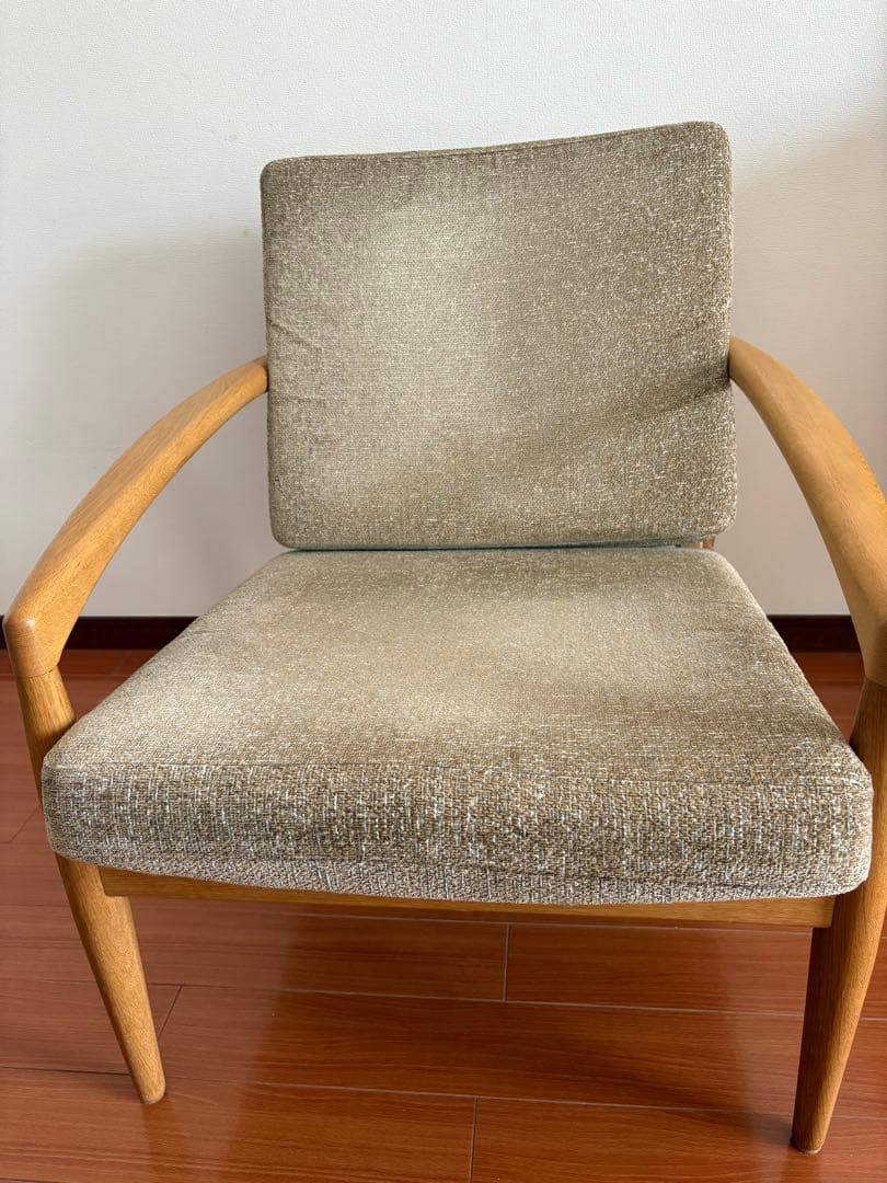 宮崎椅子製作所 ペーパーナイフ 1人掛けソファ