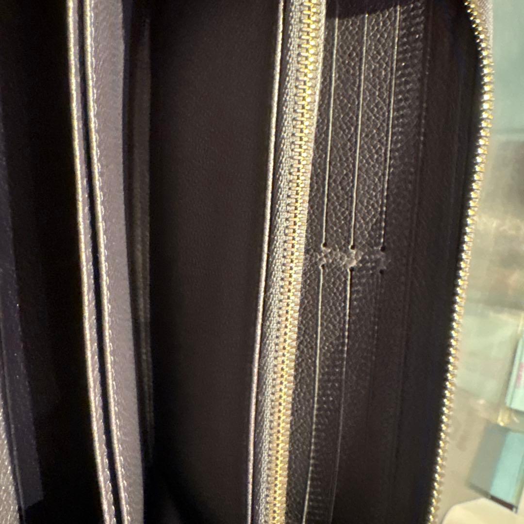 Louis Vuitton グレーレザー長財布