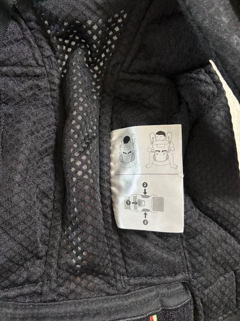 【未使用に近い‼️‼️ 】ほぼ新品　エルゴベビー　オムニ ブリーズブラック