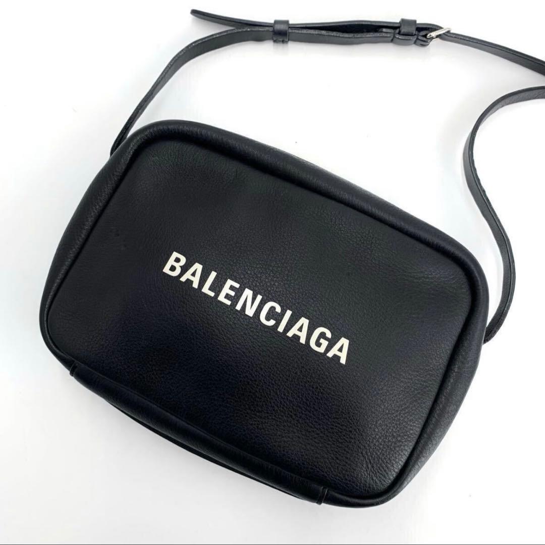 美品 定価15万円 BALENCIAGA Everyday カメラバッグ