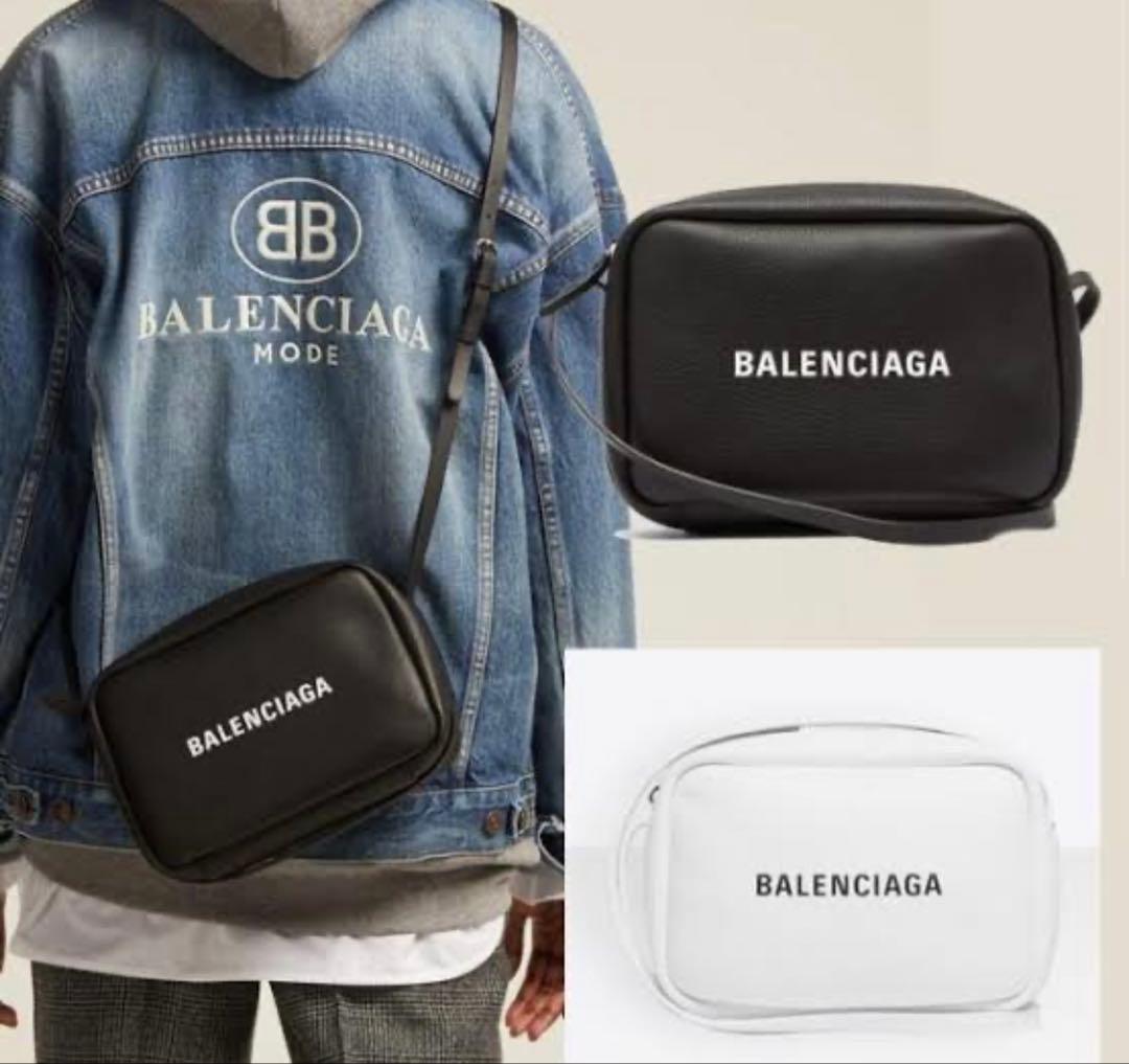 美品 定価15万円 BALENCIAGA Everyday カメラバッグ