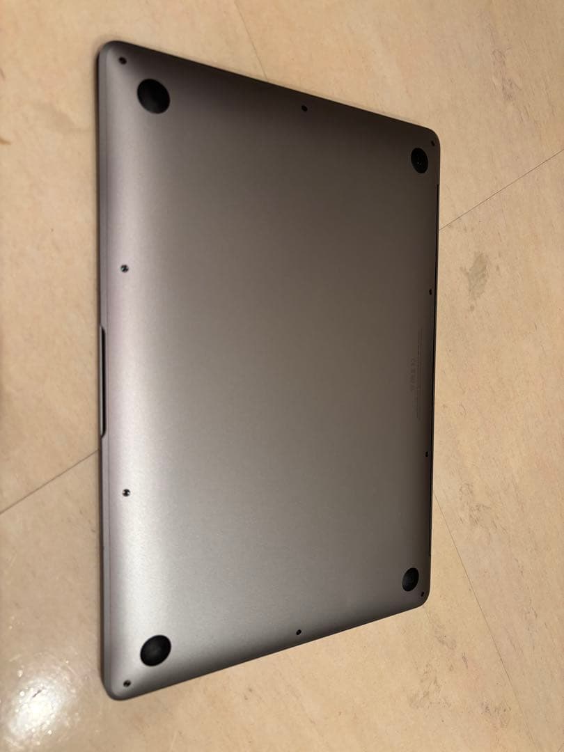 su MacBook Air M1 2020 覗き見防止フィルター付