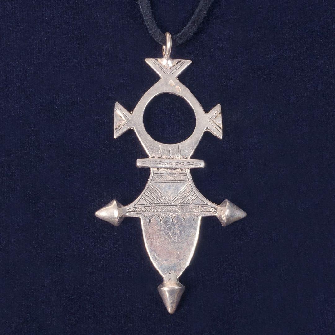 【モロッコ】トゥアレグ族 シルバージュエリー ネックレス 民族アクセサリー