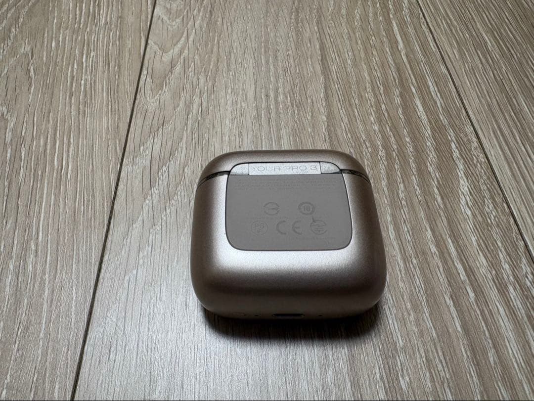 JBL tour pro 3ワイヤレスイヤホン