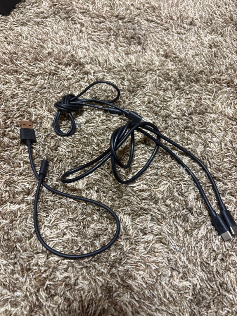 JBL tour pro 3ワイヤレスイヤホン