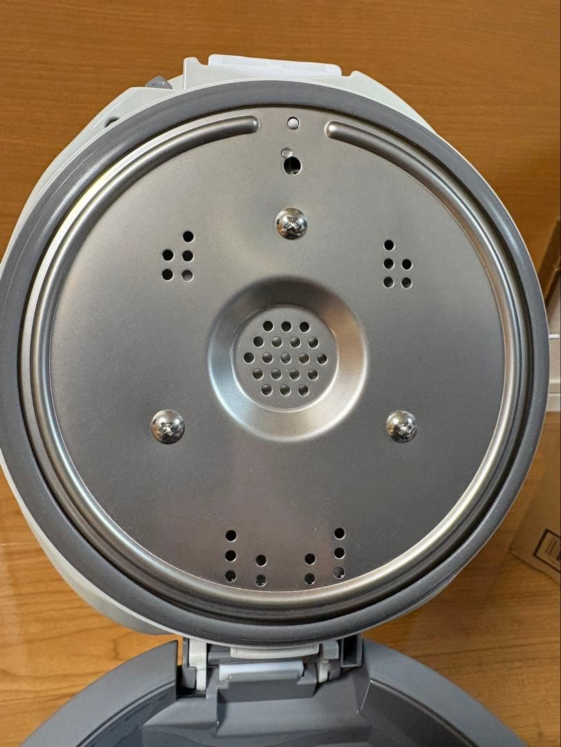 【新品同様】ZOJIRUSHI / 象印 EE-DF35-HA [グレー]