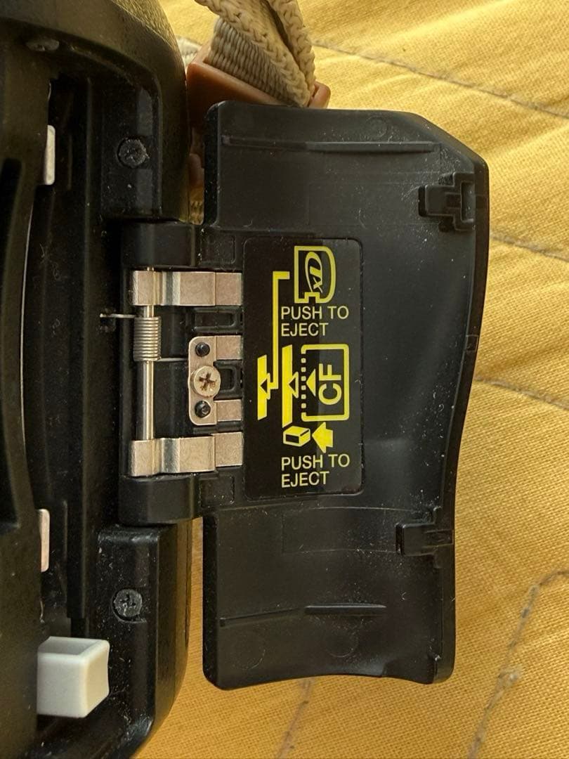 Olympus E-620ミラーレスカメラ本体　リモコンRM1付き