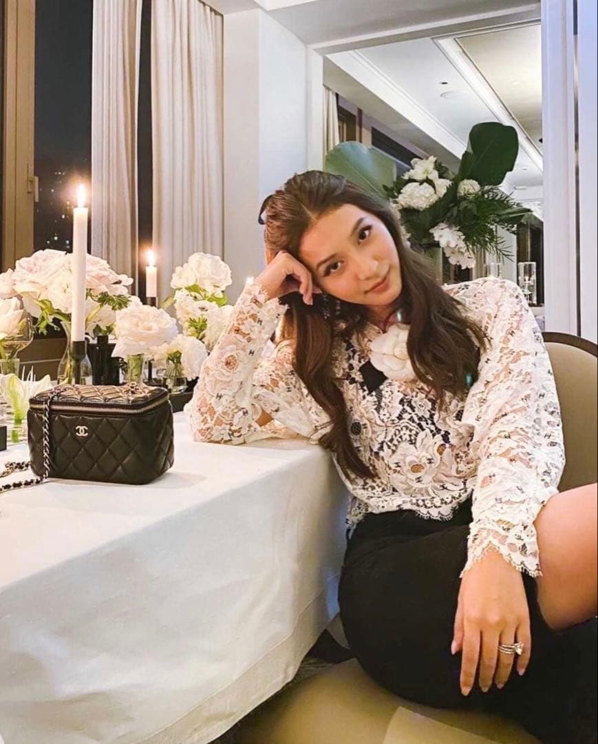 最終値下げ！希少！CHANELシャネルココマークロゴレーストップス