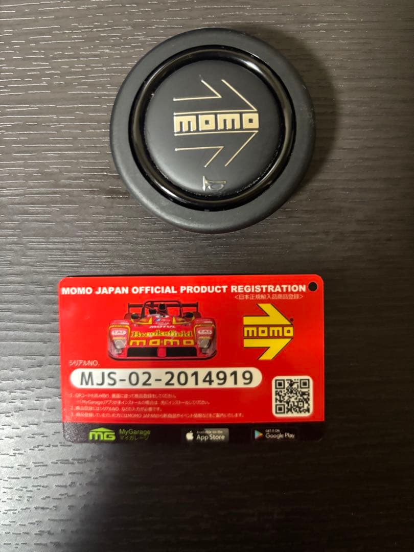 momo ステアリングホイール 350mm 黒