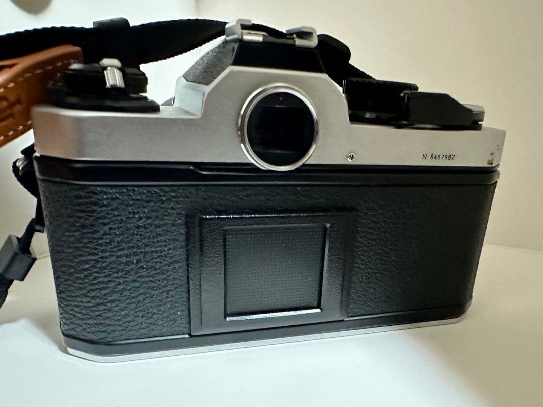 NIKON ニコン NEW FM2 + 広角ズームレンズ