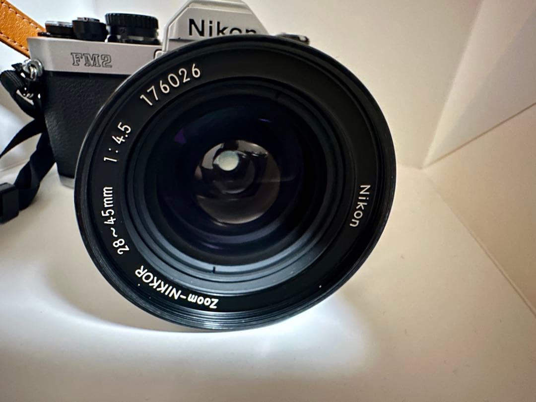 NIKON ニコン NEW FM2 + 広角ズームレンズ