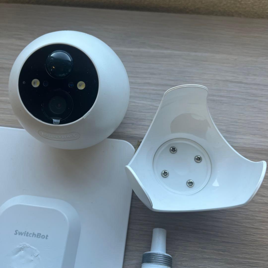 使用期間少　Switchbot 屋外カメラ　ソーラーパネルセット