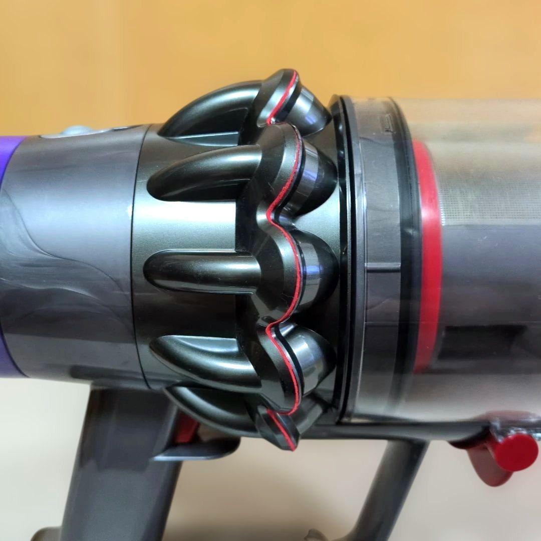 【美品】 ダイソン cyclone v10 sv12 分解洗浄済み