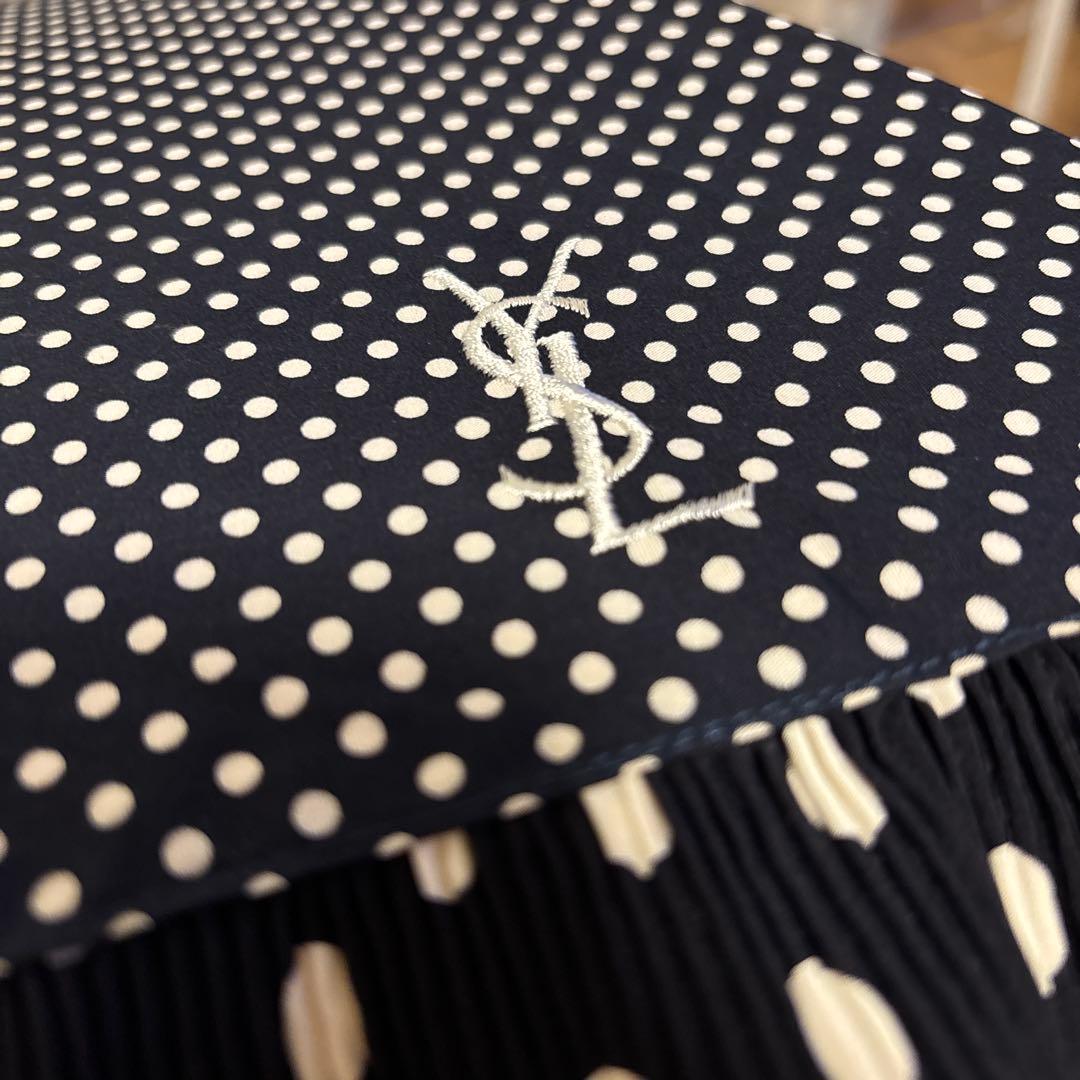 イヴサンローラン　日傘