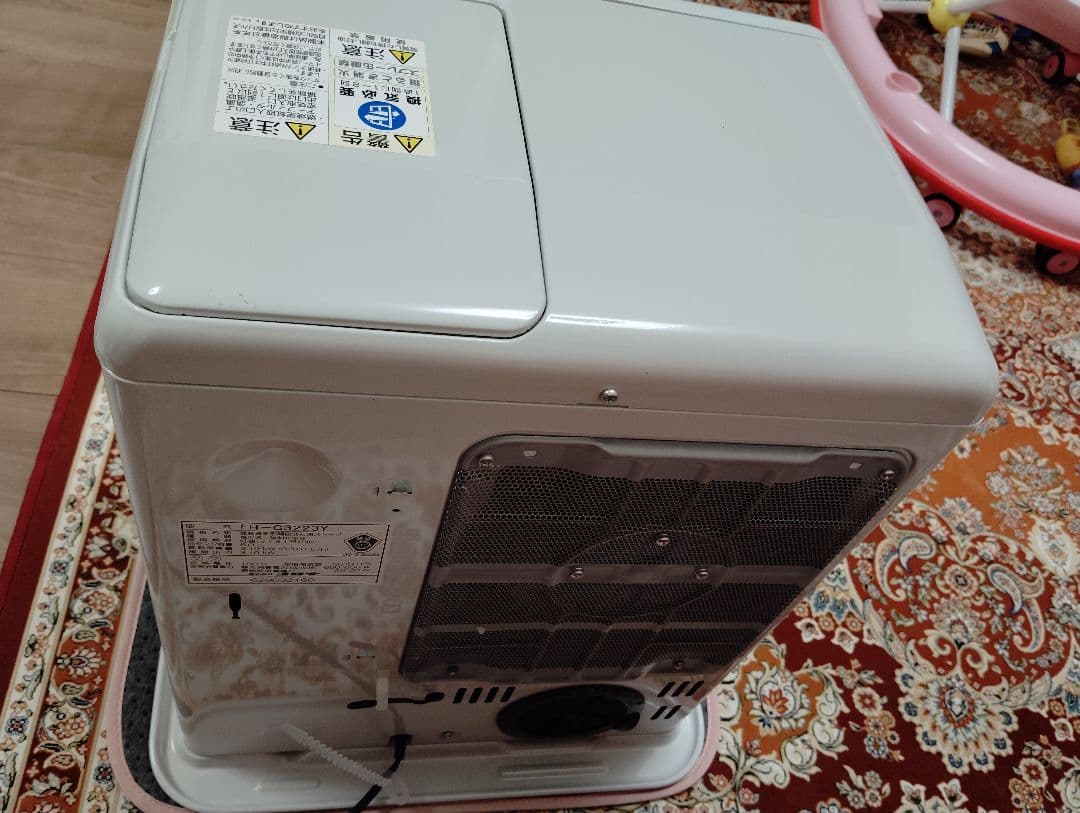 【美品】 2023年製CORONA 石油ファンヒーター