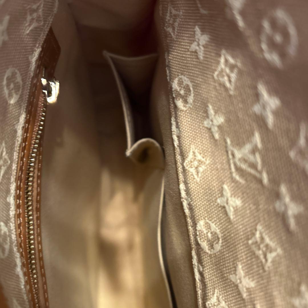 m*o様 VUITTON ショルダーバッグ