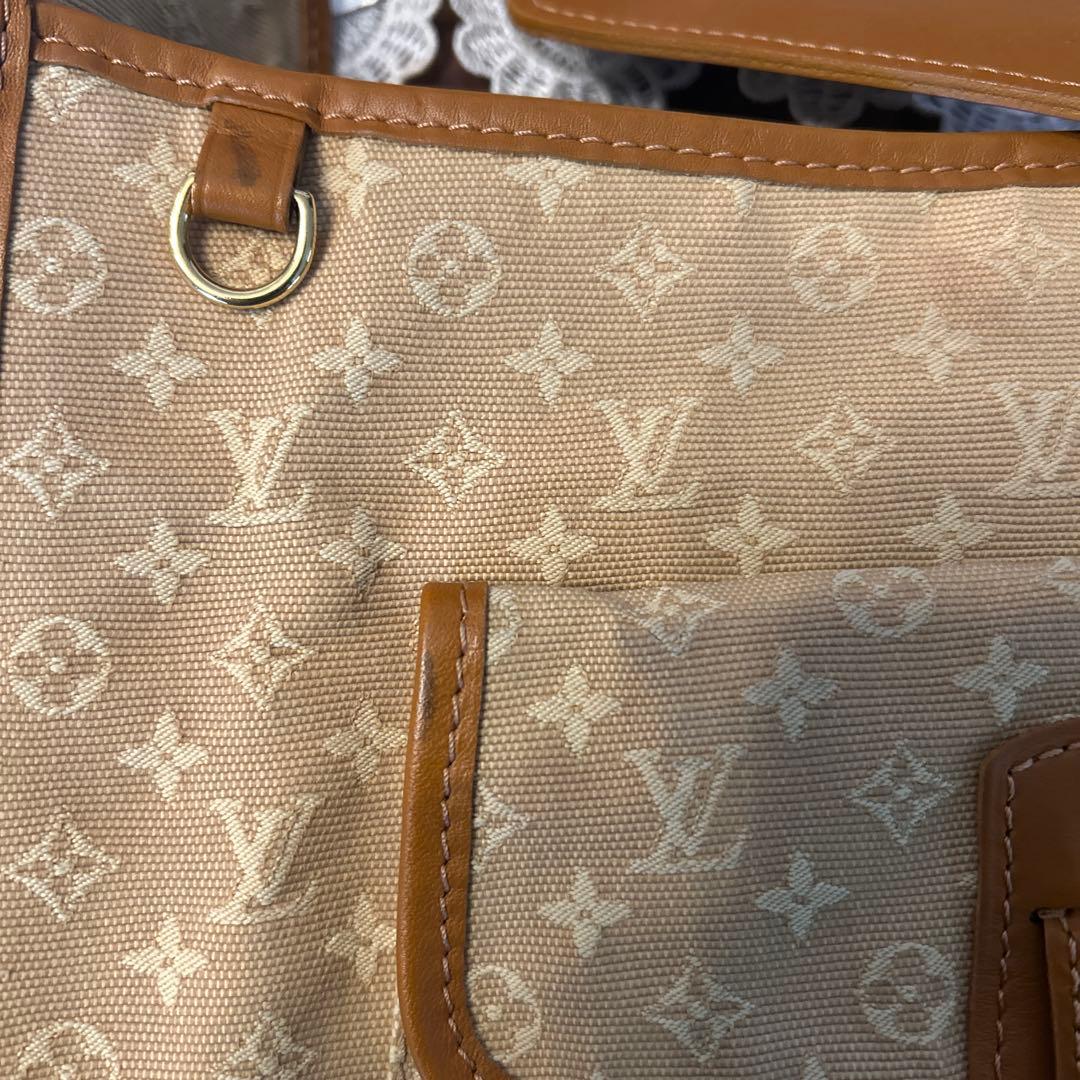 m*o様 VUITTON ショルダーバッグ