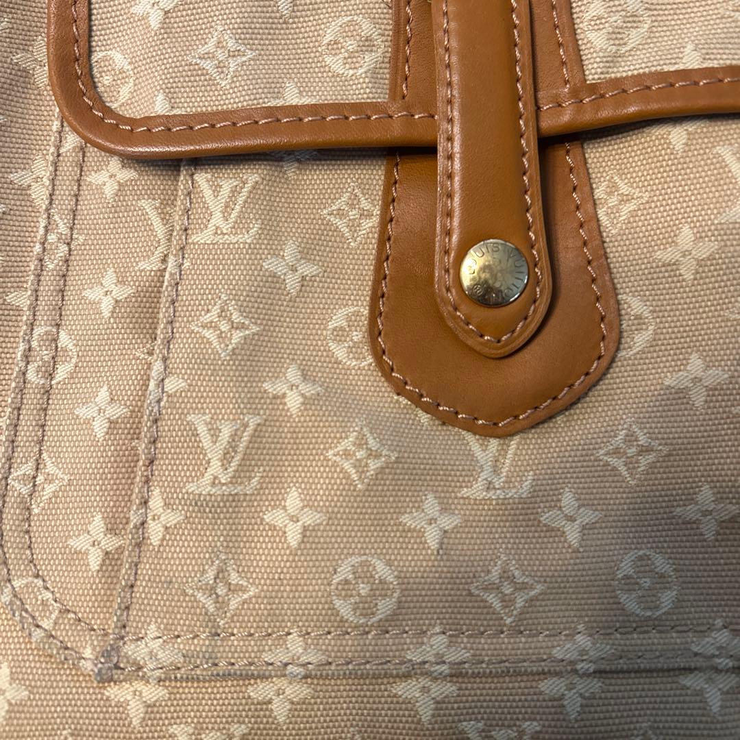 m*o様 VUITTON ショルダーバッグ