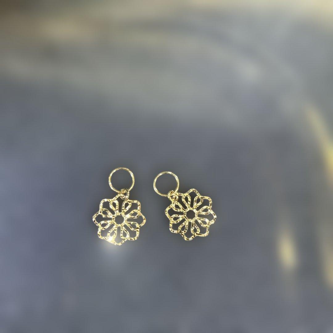 新品未使用品　K18プレミアム7days チャームセット　イエローゴールド