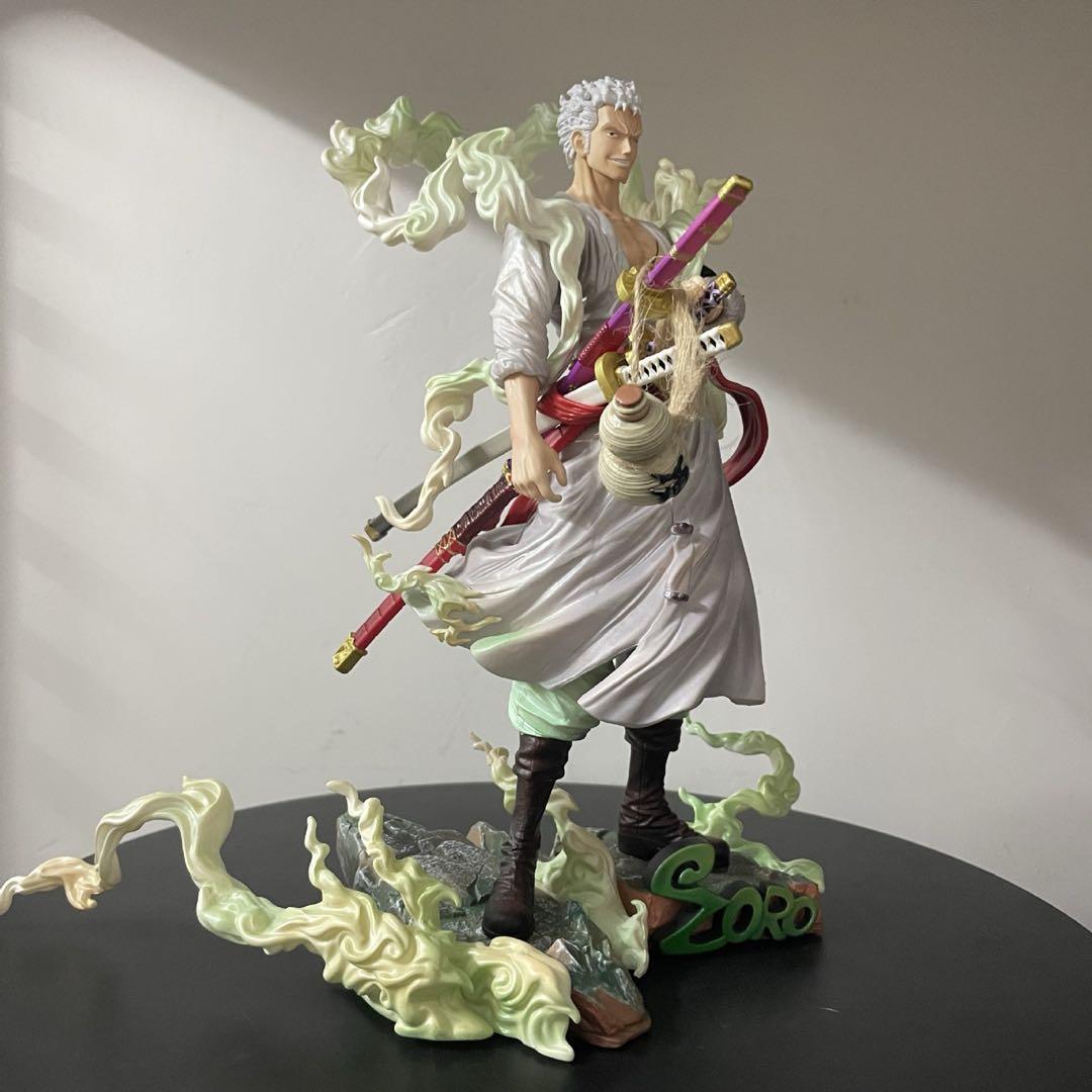 ワンピース　ロロノア・ゾロ　ニカver　高さ30cm 海外フィギュア