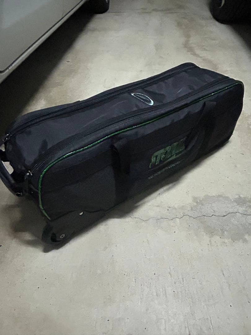 storm ボウリングボールバッグ　3個入り　タイヤ付き