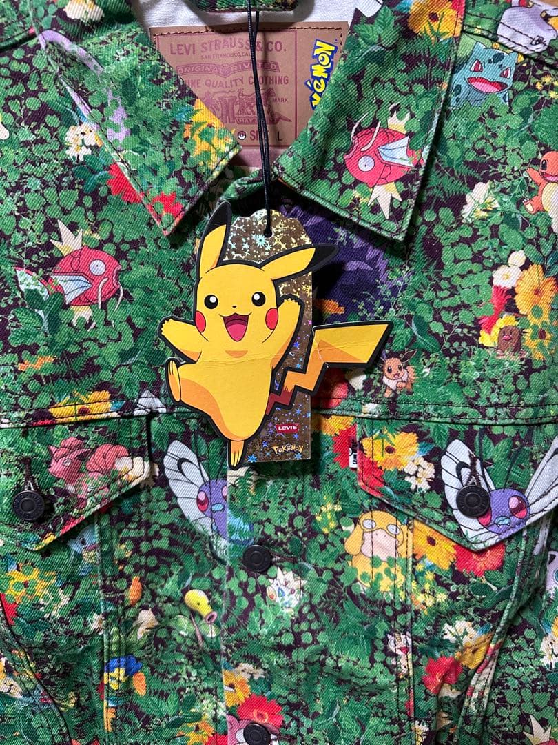 ※週末まで値下げ　Levi's × Pokémon 花柄デニムジャケット L