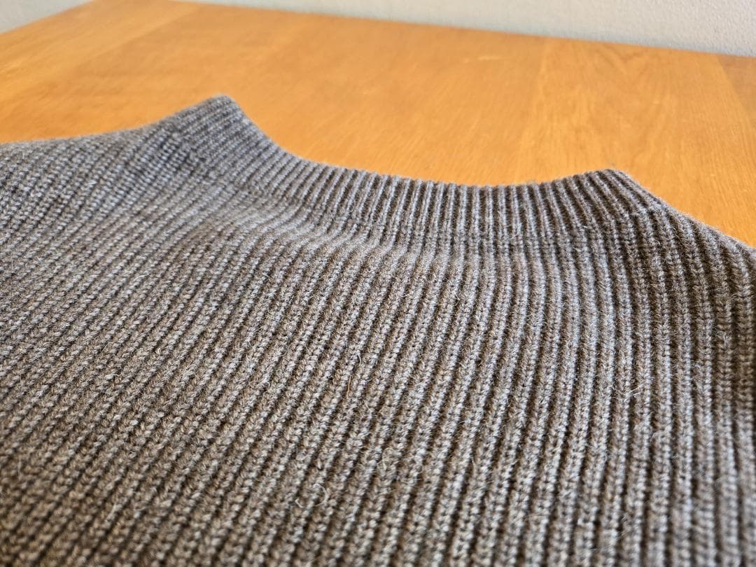 ANDERSEN-ANDERSEN 5Gクルーネック ナチュラルトープ サイズS