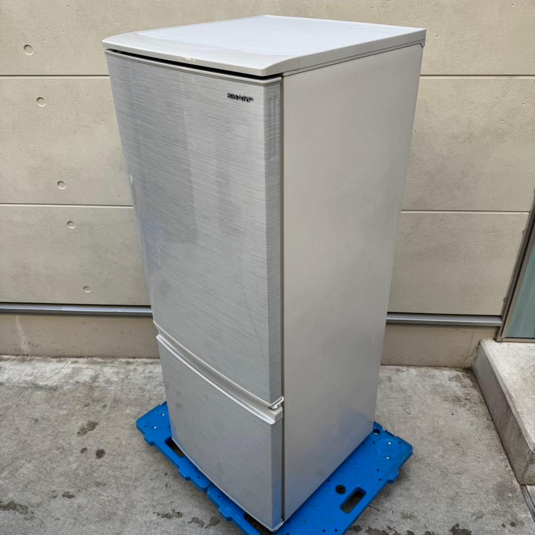 169⭐️2020年製美品★シャープ　冷蔵庫　大型　右、左開き　一人暮らし