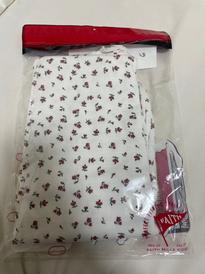 roku FAITH MILLS サーマルパンツ