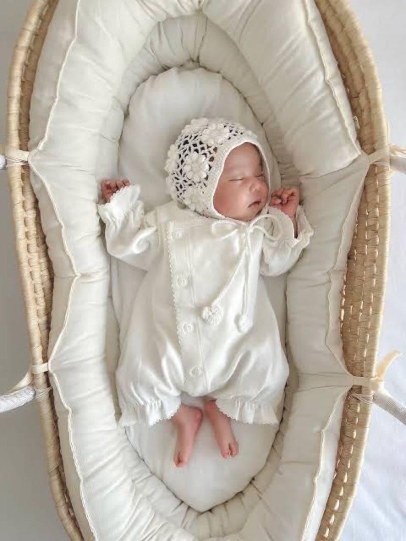 【新品】monbebe ロンパース ボンネットセットcream new born