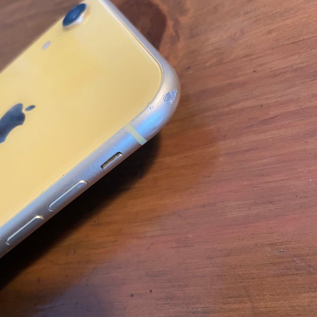 iPhone XR イエロー 画面・背面にひびあり　128GB