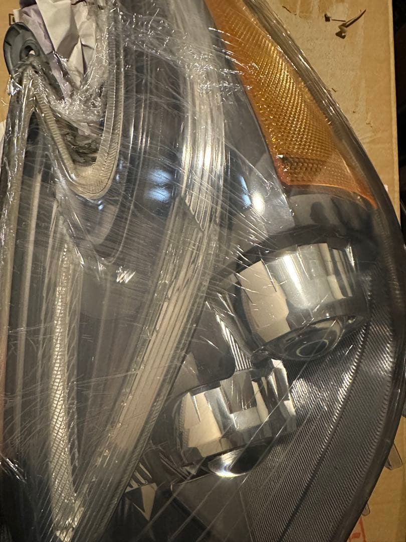 30 プリウス 後期LEDヘッドライト US ワンオフ加工 前期 zvw30