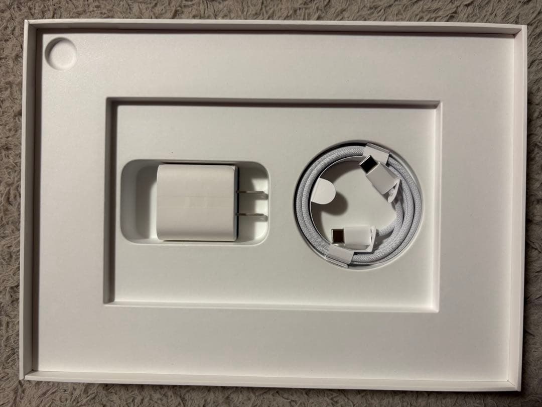 【充放電0回】iPad Air (M3) 第7世代128GB 11 スターライト