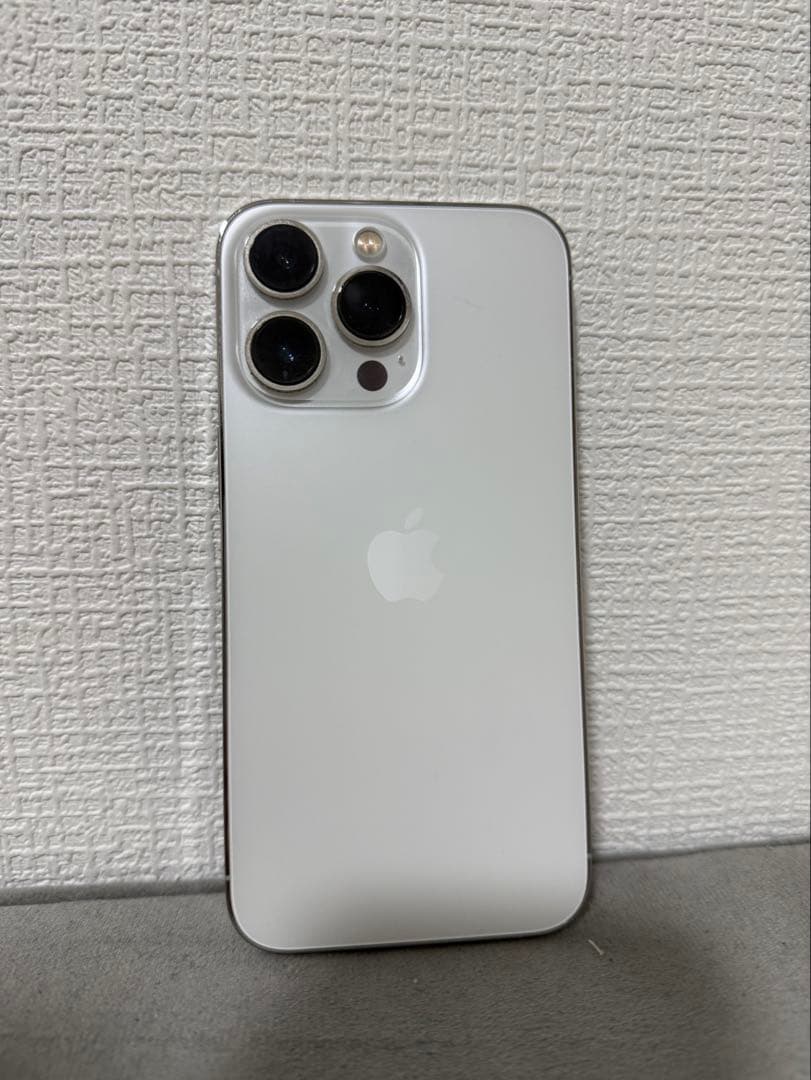 Apple iPhone 13 Pro シルバー 本体256GB
